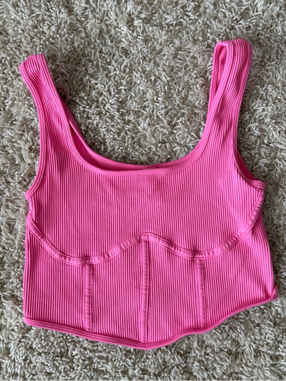 NikiBiki pink ribbed crop top
Size XS/S